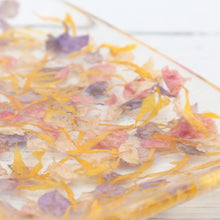 Load image into Gallery viewer, Floral rectangle resin jewellery trinket dish