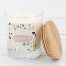 Load image into Gallery viewer, Rock salt and driftwood candle