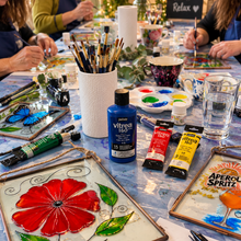Load image into Gallery viewer, Paint a hanging glass frame workshop @Coachworks - Friday 11th December 6-8.30pm
