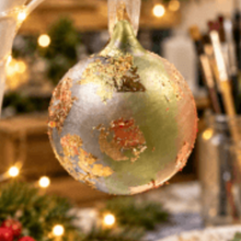 Load image into Gallery viewer, Sip and paint Christmas baubles workshop @Coachworks - Thursday 10th December 6-8pm
