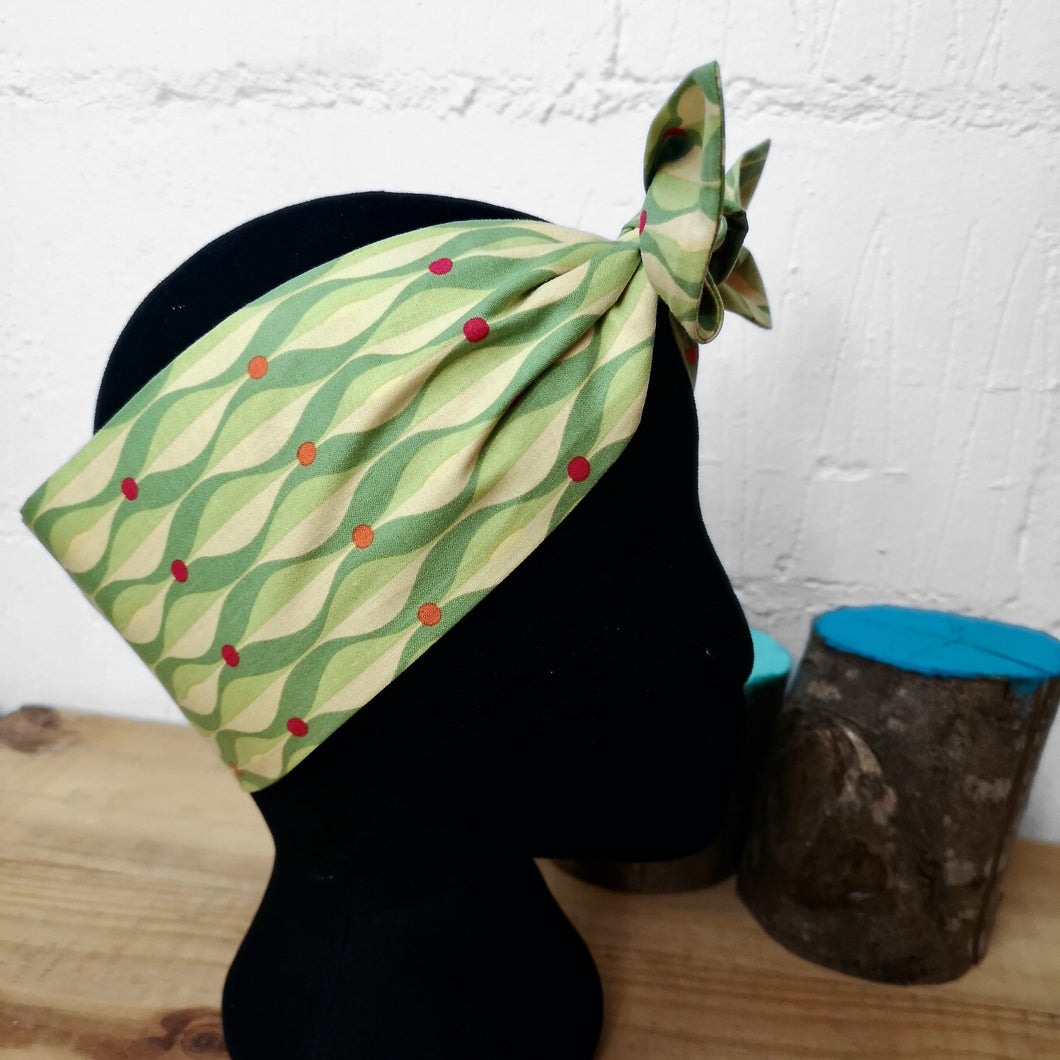Headscarf in green geometric vintage cotton