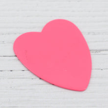 Load image into Gallery viewer, Heart shaped guitar pick