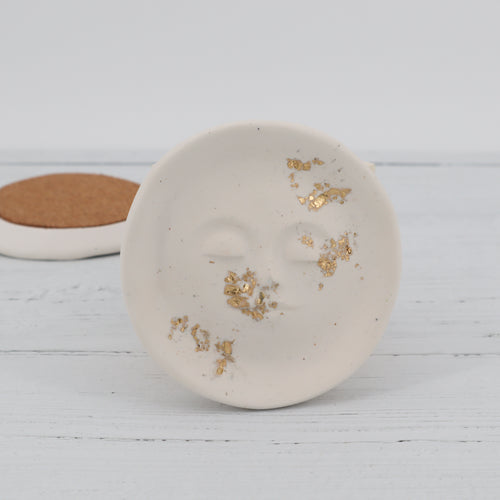 Handmade jesmonite small face dish - white with gold leaf