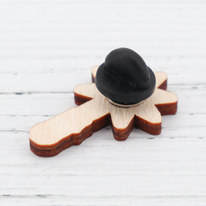 Love smasher pin