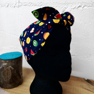Headscarf in navy fruit cotton
