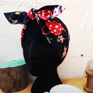 Headscarf in navy teapot cotton